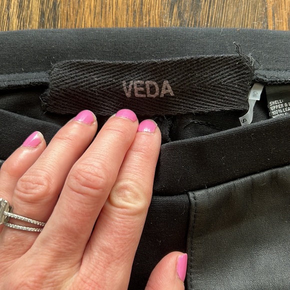 Veda Stretch Ponte and Leather Skinny Legging Pant - Picture 5 of 7